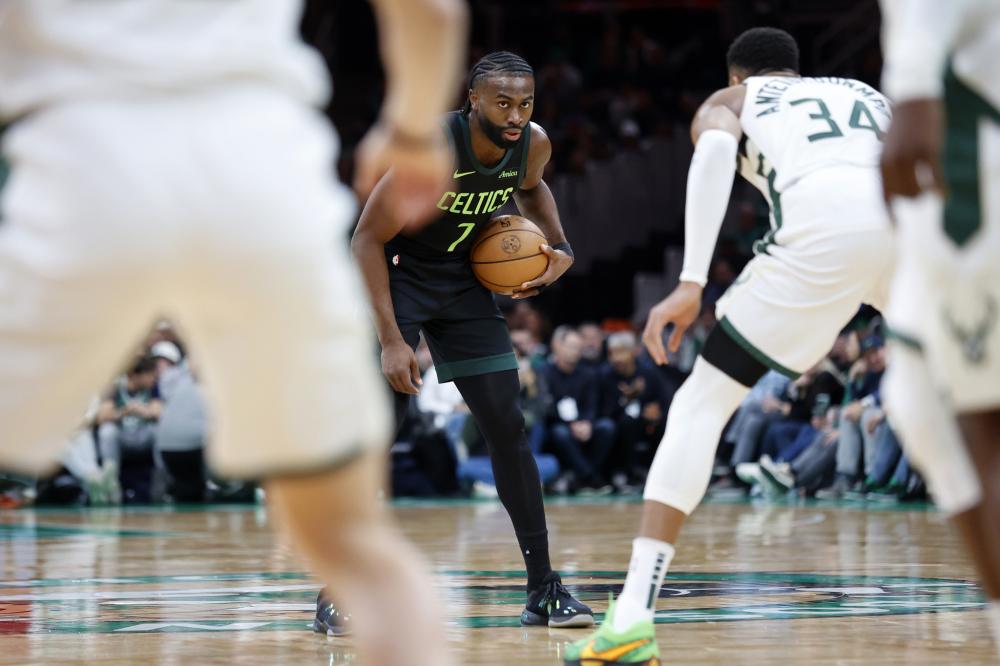 后场攻击 后场攻击